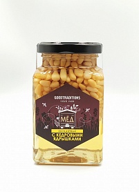 Кедровые орехи в меду